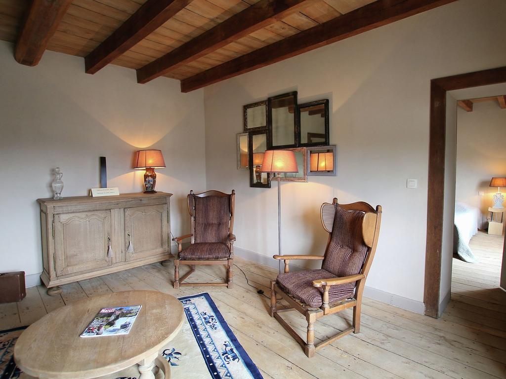 Unique Holiday Home In Virton With Jacuzzi 라뚜르 외부 사진