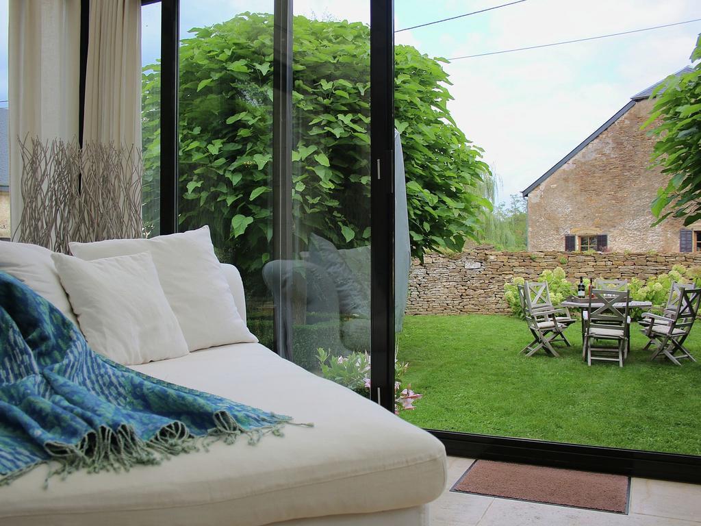Unique Holiday Home In Virton With Jacuzzi 라뚜르 외부 사진